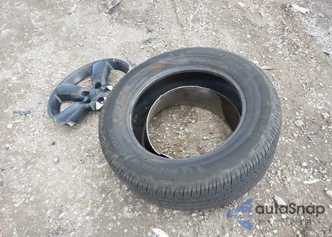 2015 Ram 1500 Express из США, поврежденный, VIN 1C6RR7FT8FS509765